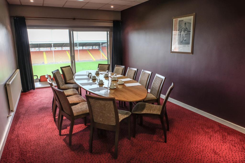 Blackpool Football Club Stadium Hotel, A Member Of Radisson Individuals Exterior foto